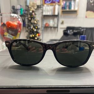 Ray Ban black polarized sunglasses